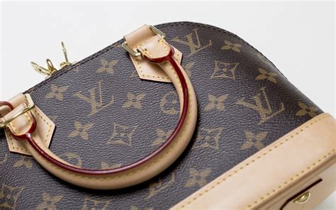 tracolla vacchetta louis vuitton|vachetta leather handbags.